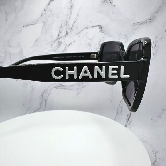 New CHANEL Sunglasses - Picture 16 of 16